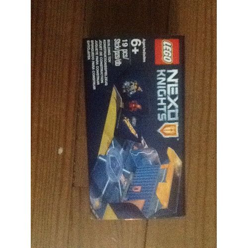 LEGO nexo Knights 5004389