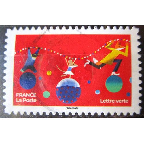 2022. Adh2223: Pingouin, Souris Et Renard Perchés Sur Des Boules De Noël.