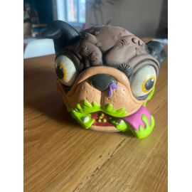 The Ugglys, Chien Ragoûtant. Insérer La Main, Ouvrez Et Fermez Votre Bouche Et Votre Chiot N'arrêtera Pas Des Bruits Plus Dégoûtantes.