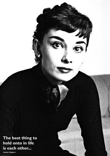 Audrey Hepburn - The Best Thing - Affiche / Poster Envoi En Tube - 59x84 Cm
