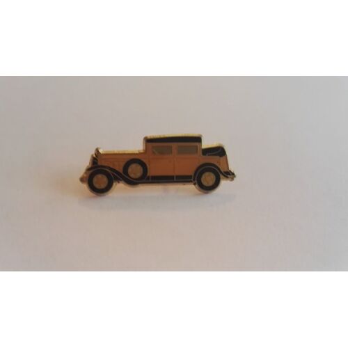 Pin's Voiture Ancienne Jaune Et Noir