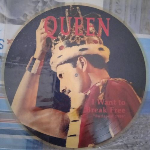 I Want To Break Free Budapest 1986