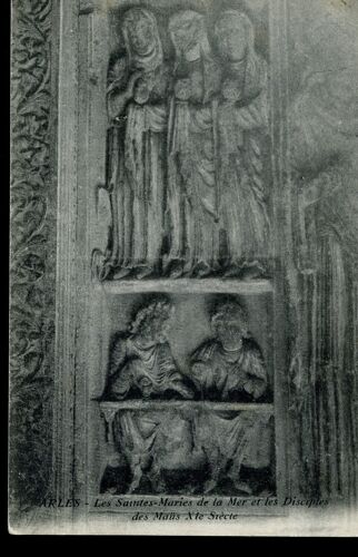 Carte Postale D'arles  (Bouches Du Rhône)  Les Saintes-Maries De La Mer Et Les Disciples Des Maüs Xième Siècle