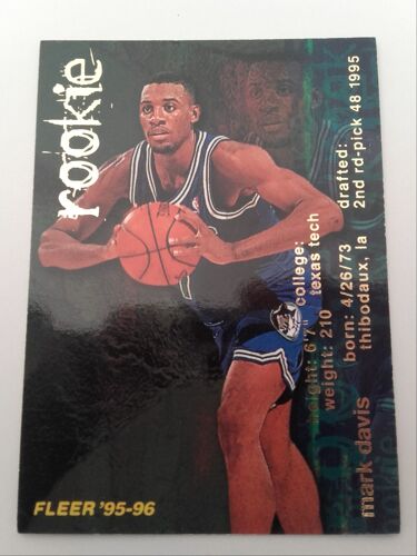 Fleer 95-96 N°358 Mark Davis