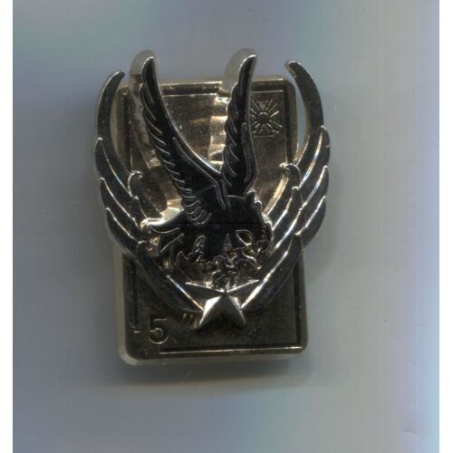 Insigne 5ème Régiment D'hélicoptères De Combat ( Arthus Bertrand Pour Les Éditions Atlas)