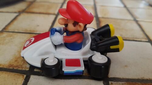 Voiture Mario Kart 8 Nintendo 2014 Longueur 7.5 Cm, Largeur 5.5 Cm, Hauteur 7.5 Cm