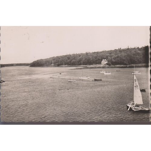 Carte Postale De Bénodet  (Finistère)  Sortie Du Port - L'odet