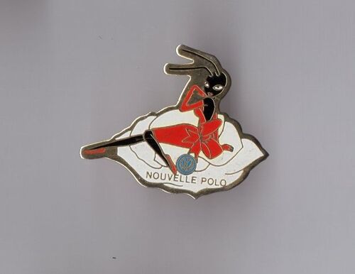 Pin's Voiture / Fourmi Volkswagen - Nouvelle Polo