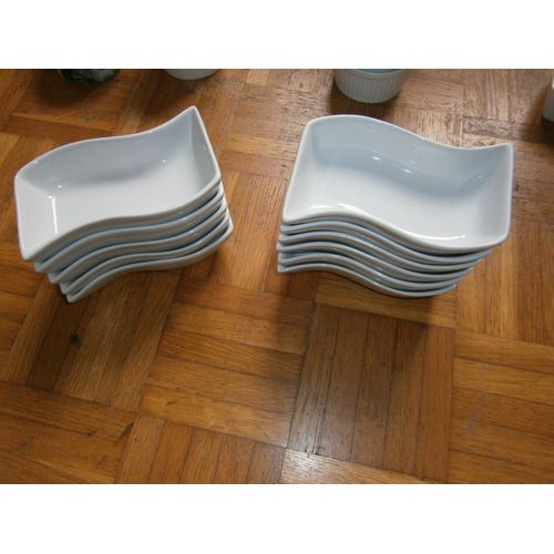 Raviers Blancs Forme Originale En Porcelaine Lot De 11 Longueur 14 Cm Largeur 7 Cm