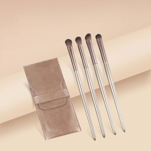 Ensemble De Pinceaux Pour Les Yeux De 4 Pièces, Y Compris Le Pinceau D'ombre À Paupières, Le Pinceau De Mélange, L'ensemble De Pinceaux De Détail Pour Les Yeux, Portable Avec La Pochette De Rangement
