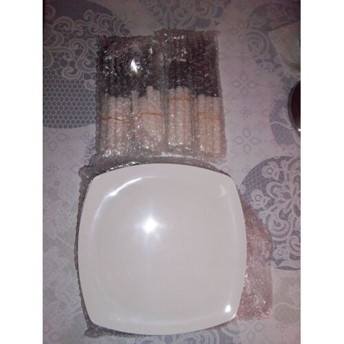 Assiettes+Couverts