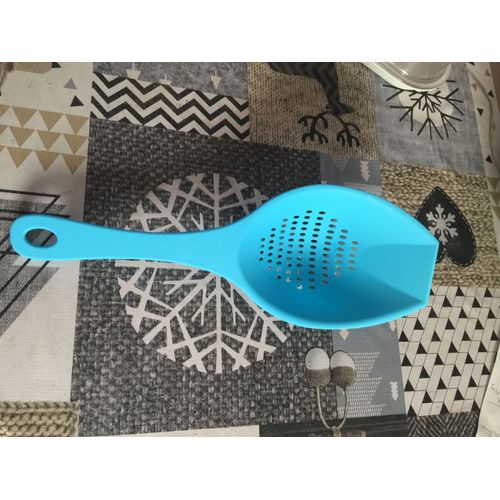 Passoire Ou Cuillere A Pates