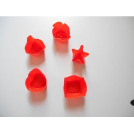 5 Moules À Gâteaux Neufs