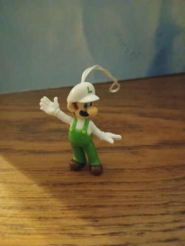 Luigi Figurine Kinder Joy Ferrero