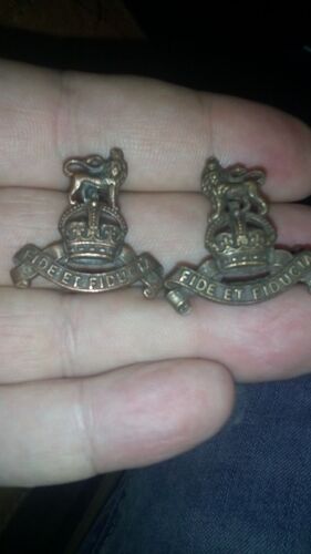 Paire Insigne Armée Britannique  