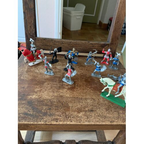 Lot De Chevaliers Et Guerriers