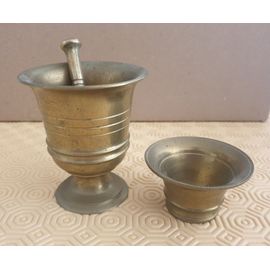 Lot De Deux Mortiers En Bronze Doré + Pilon - Pharmacien/Apothicaire - 19ème Siècle
