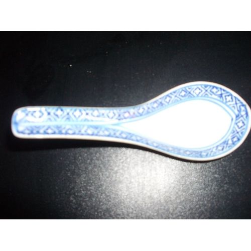 Cuillière À Mise En Bouche