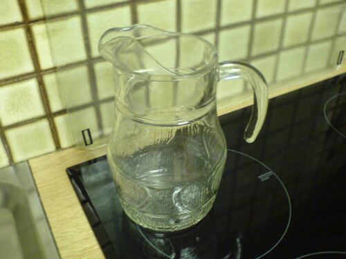 Carafe À Eaux En Verre