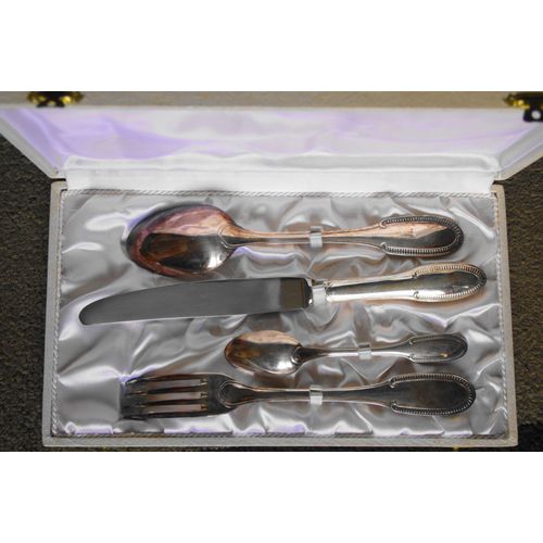 Coffret Écrin Couverts Communion Ercuis 100 Métal Argenté