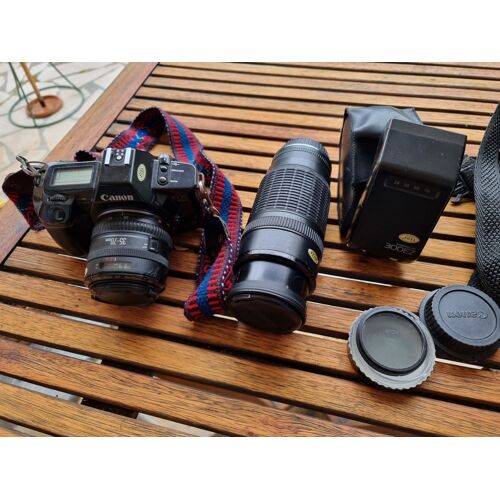 Canon EOS 650 + objectifs Canon 35-70 et 100-300 + Flash 300EZ