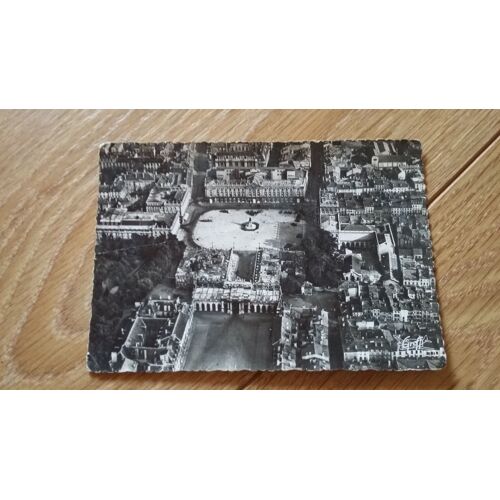 Nancy , Place Stanislas Et Hôtel De Ville - 1952