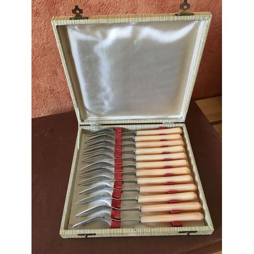 Coffret 12 Fourchettes À Dessert Inox