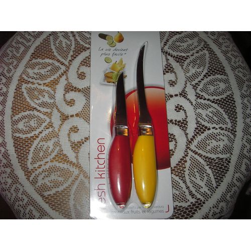 Ensemble De 2 Couteaux Fruits Et Légumes Lames En Acier Inoxydable ,Manches En Plastique Rigide Antidérapant ,De Marque Moulinex ,De Couleur Jaune Et Rouge ,1 Couteau À Dents ,1 Petit Couteau .