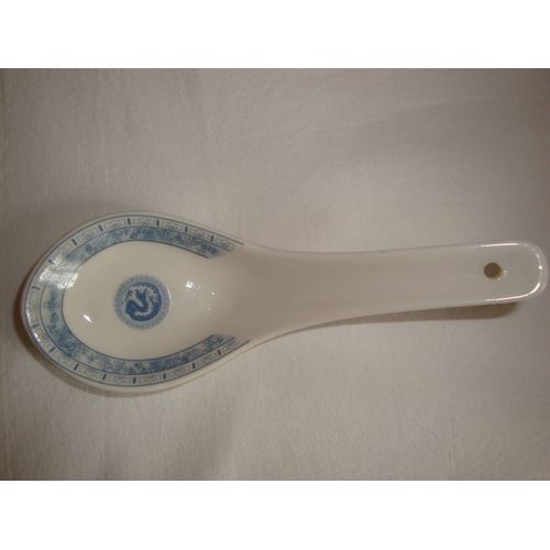 Cuillère Chinoise En Porcelaine Blanche Et Décor Bleu Gris