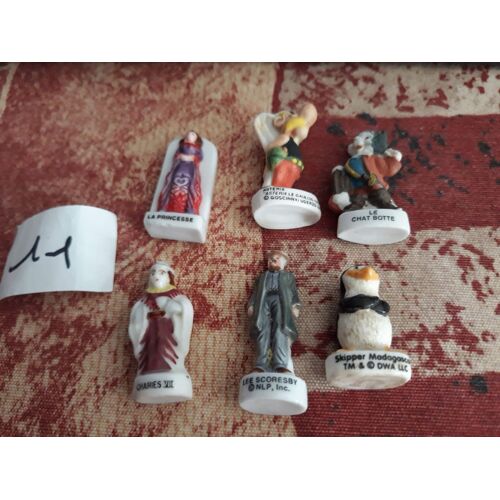 Lot De 6 Fèves (Lot 11)