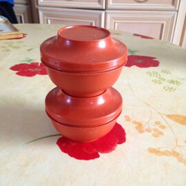 Tupperware gros lot : 5 boites, plateau fromage, beurrier, vintage