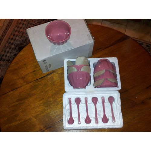 6 Bols Rose Et 6 Cueilleres Ceramique Assortis