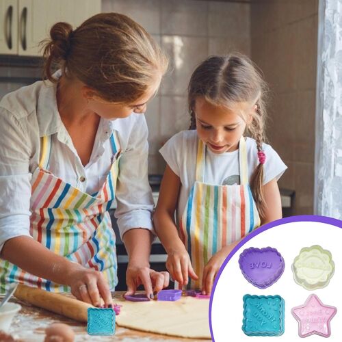Mignon Fuuny Gâteau Pâtisserie/Biscuit/Fondant Tampon Bébé Cuire Biscuit Piston Emporte-Pièces