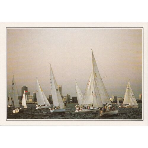 Royal Perth Club, " Régate Au Crépuscule ", Australie.