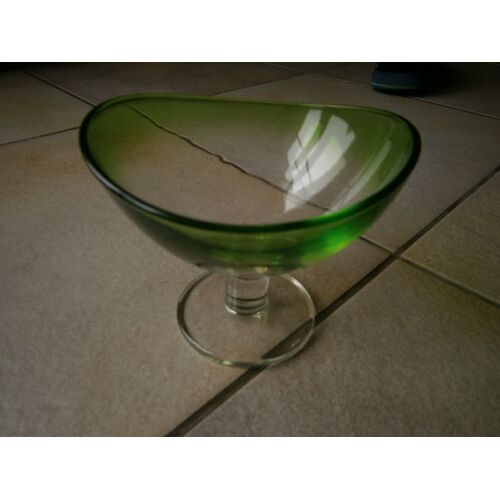 Coupe Verre Transparent Bordure Verte Hauteur 12 Cm