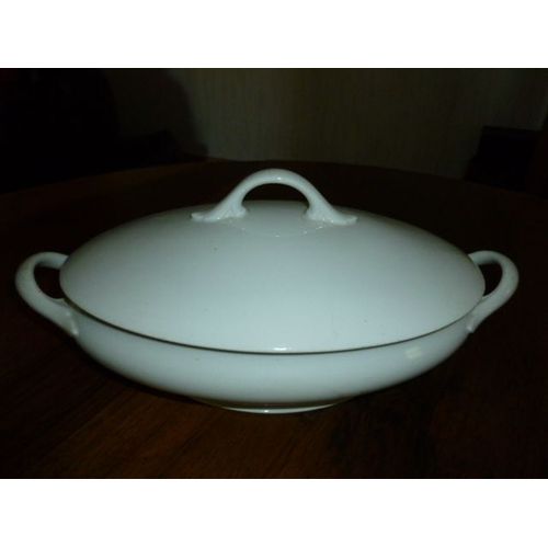 Soupière Ovale En Porcelaine De Limoge