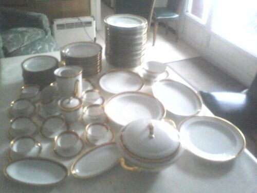 Service De Table En Porcelaine De Limoges 82 Pièces 12 Personnes