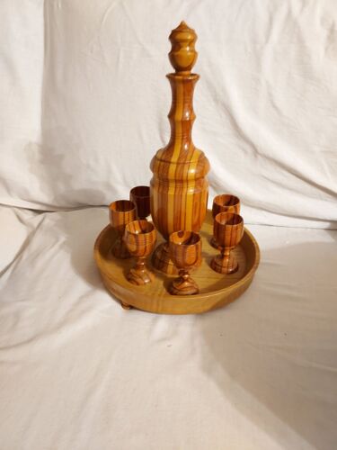 Service En Bois Artisanal Plateau + Carafe+ 6 Verres