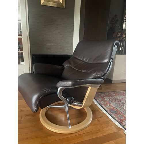Fauteuil Stressless Cuir Et Pouf