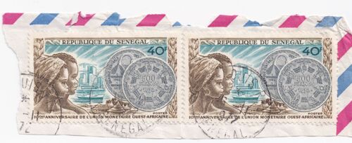 Timbre République Du Sénégal : 10ième Anniversaire De L'union Monetaire Ouest-Africaine, 40 F (2 Timbres)