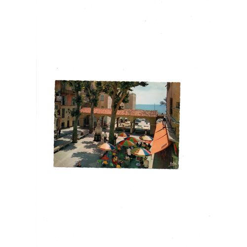  Menton  " Alpes Maritimes "   - La Place Aux Herbes ( Années 60).