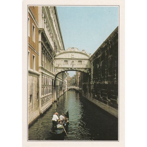 Venise, " Le Pont Des Soupirs ". Italie.