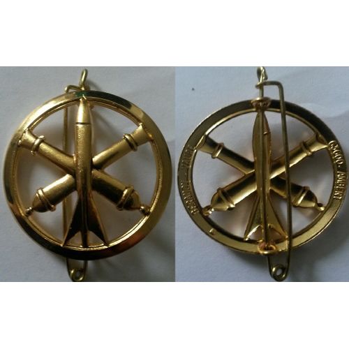 Insigne De Béret, Artillerie