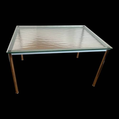 Table Haute Lc10 De Le Corbusier Bleu