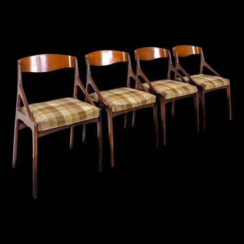 Srie De 4 Chaises Scandinaves De Kai Kristiansen Bois