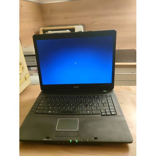 Acer Extensa 5230 - 15.4" Intel Celeron 575 - 2 Ghz - Ram 4 Go - SSD 250 Go