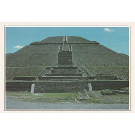 Teotihuacan, " La Pyramide Du Soleil ", Mexique.