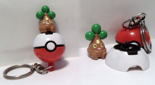 Porte Clés Pokemon Sur Pokeball 