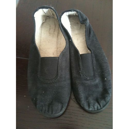 Chaussons De Danse  Ou De Gymnastique Taille 33