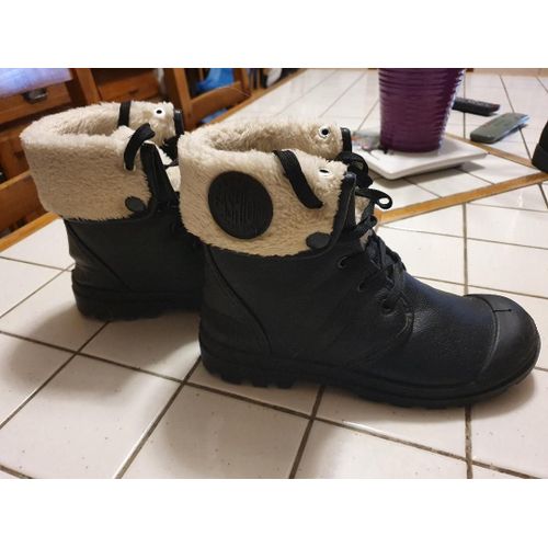 Bottes Style Chaussures Montantes En Cuir Avec Fourrure Blanches Apparente Fashion Shoes Eram 2014 Taille 39